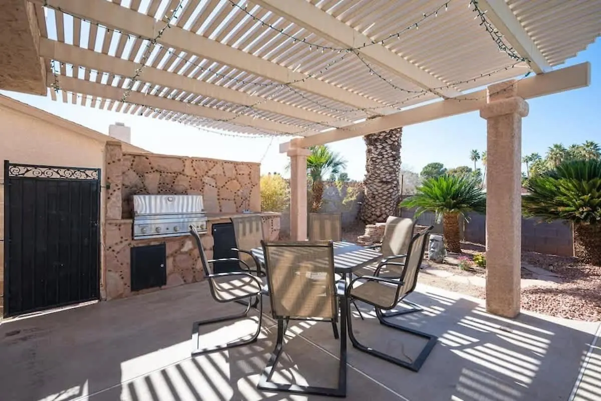 Semesterbostad Vibrant Vegas Getaway W Pool Close To The Strip Las Vegas USA
