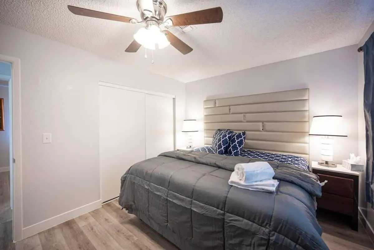 Vibrant Vegas Getaway W Pool Close To The Strip Las Vegas USA