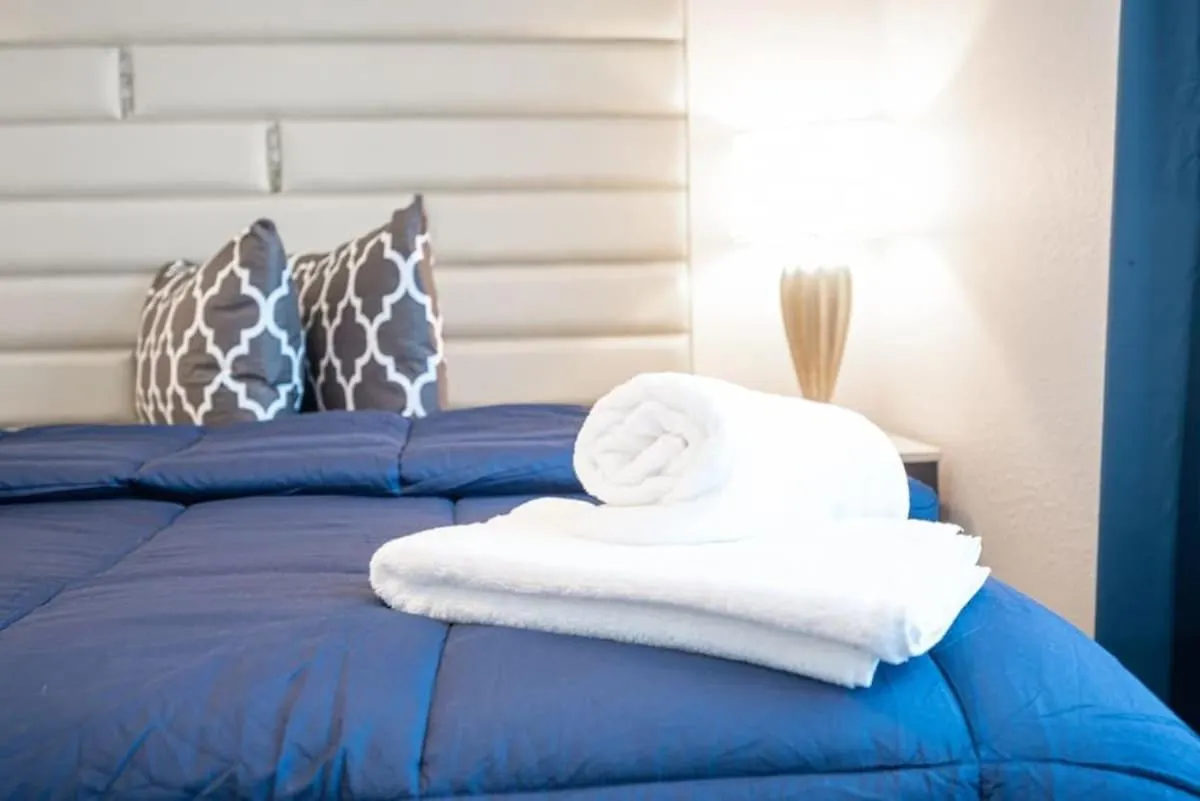 Vibrant Vegas Getaway W Pool Close To The Strip Las Vegas Semesterbostad