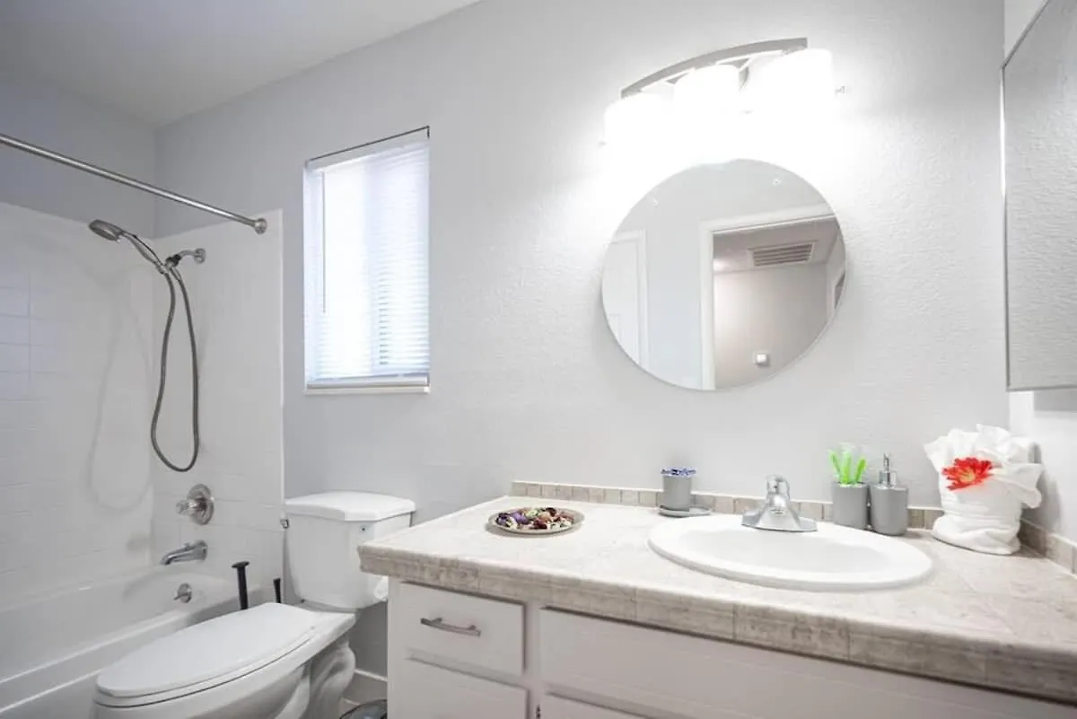 Vibrant Vegas Getaway W Pool Close To The Strip Las Vegas Semesterbostad